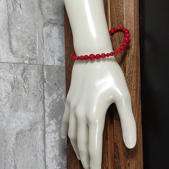 Red Bamboo Coral Triple Strand Bead Necklace and Matching Bracelet - Picture 5 of 9
